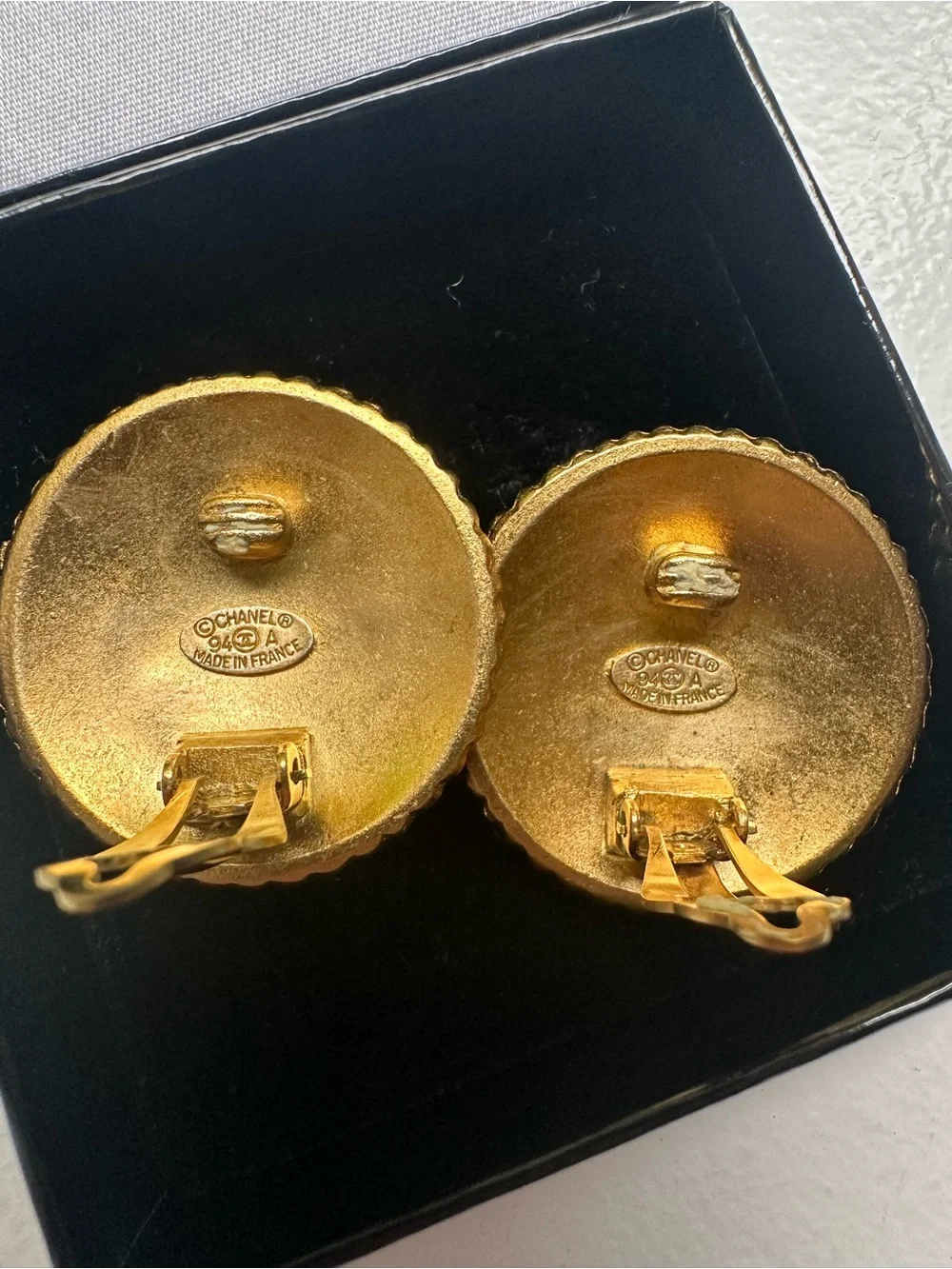 RARE Vintage CHANEL 94A COCO CHANEL Gold Button Clip-On Earrings 1.4” w/ Box